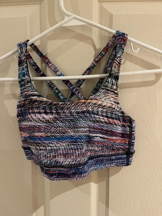 Lululemon sports bra colorful size 4 - Picture 1 of 2